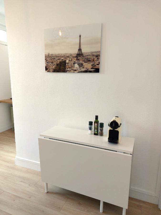 Superbe 2 Pieces Renove Et Calme Apartment โอแบวีลีเย ภายนอก รูปภาพ